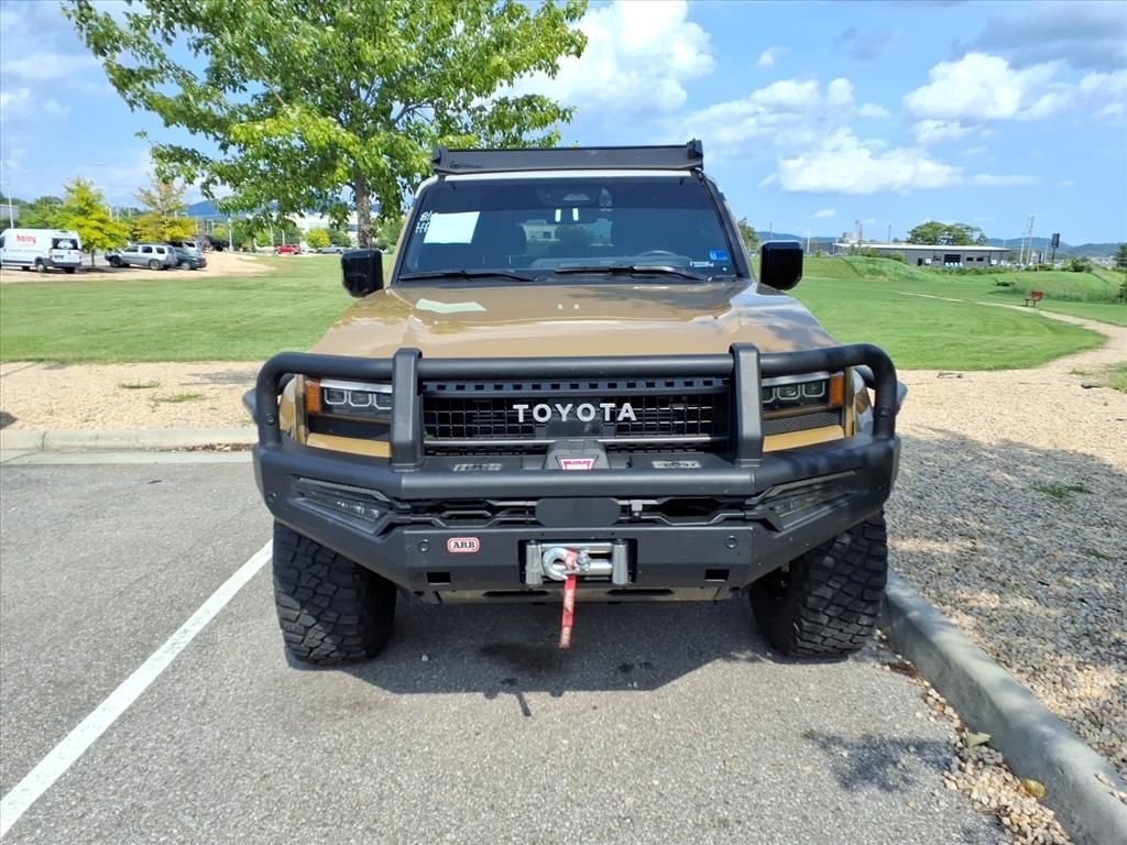 Used 2024 Gray Toyota Base image 9
