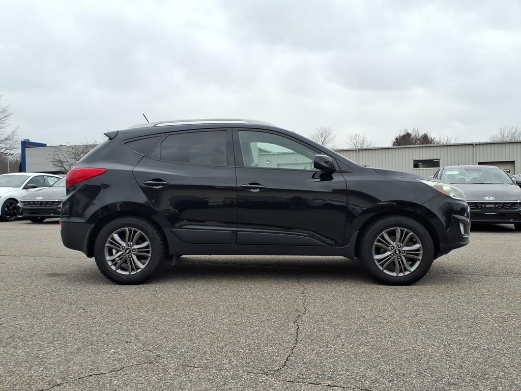 Used 2015 Hyundai Tucson SE with VIN KM8JUCAG0FU018193 for sale in Torrington, CT