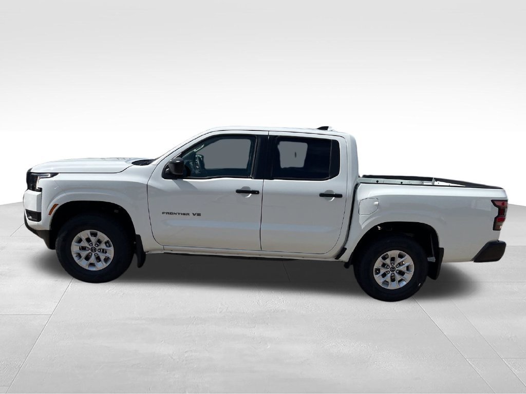 New 2027 White Nissan S image 2