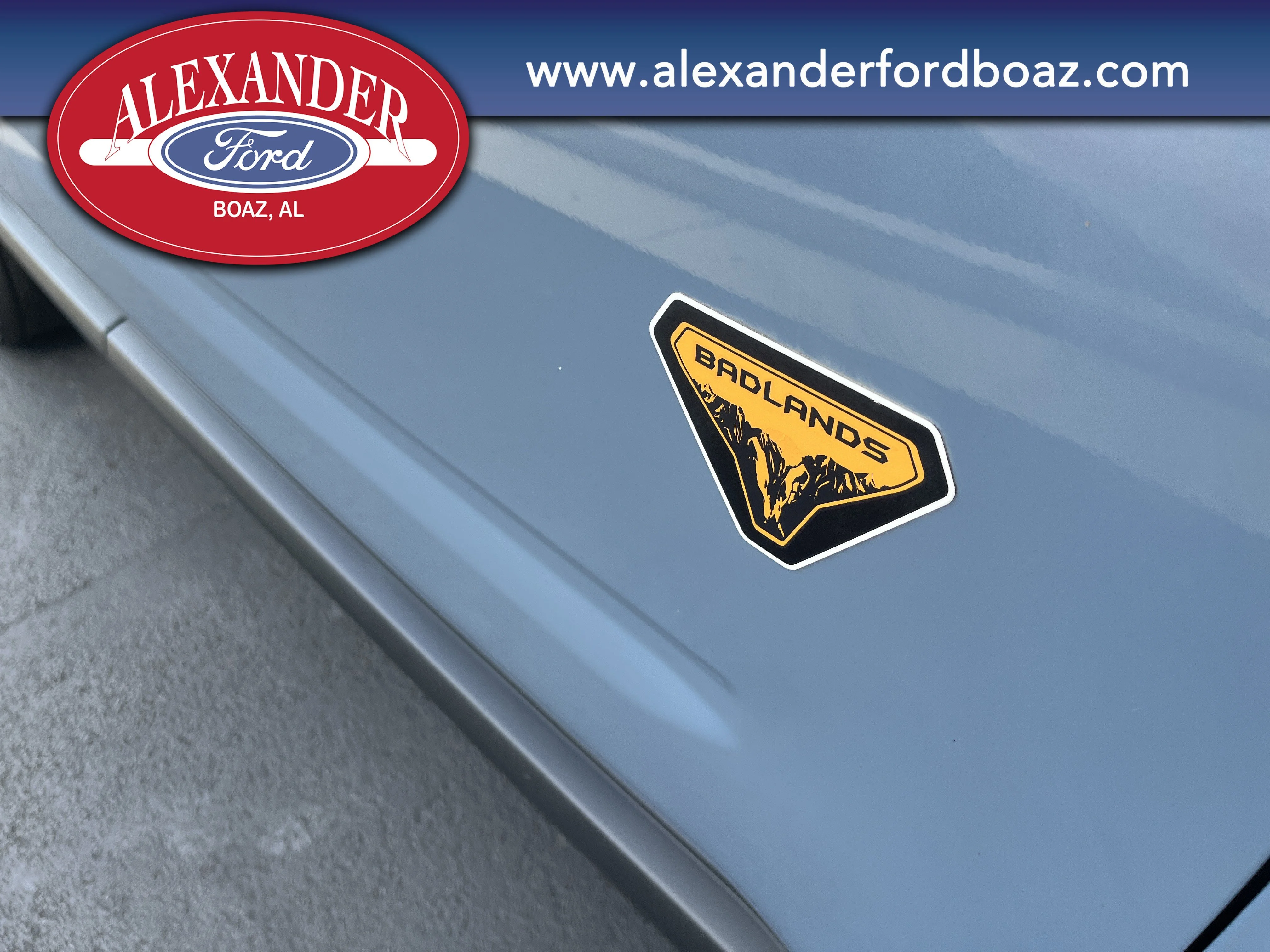Used 2025 Blue Ford Badlands image 26
