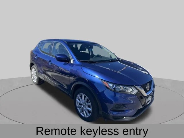 Used 2021 Blue Nissan S image 5