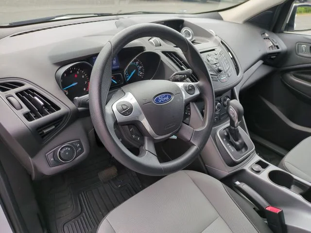 Used 2014 White Ford SE image 15
