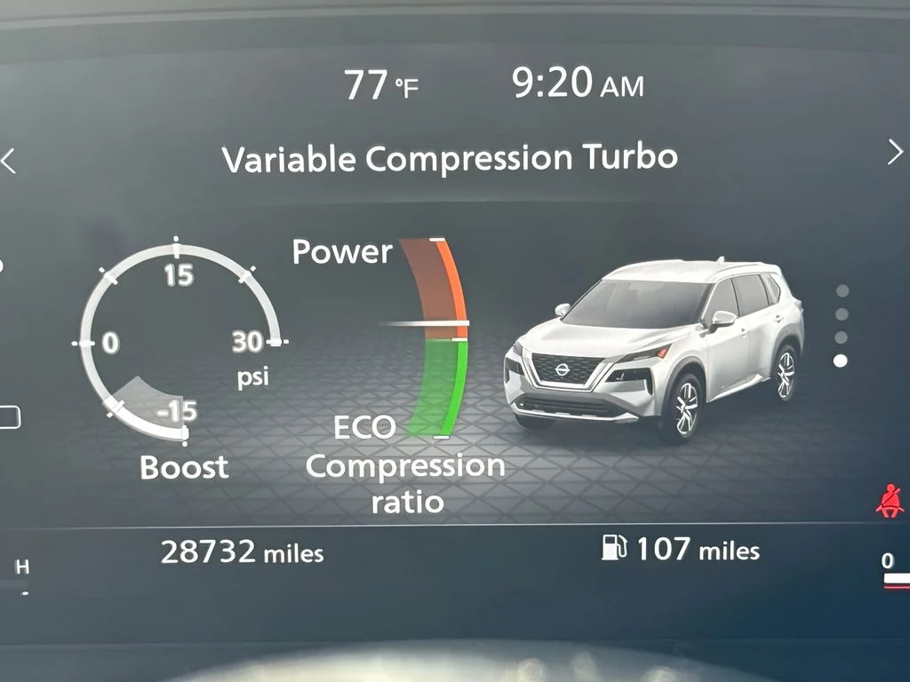 Used 2023 White Nissan Platinum image 21