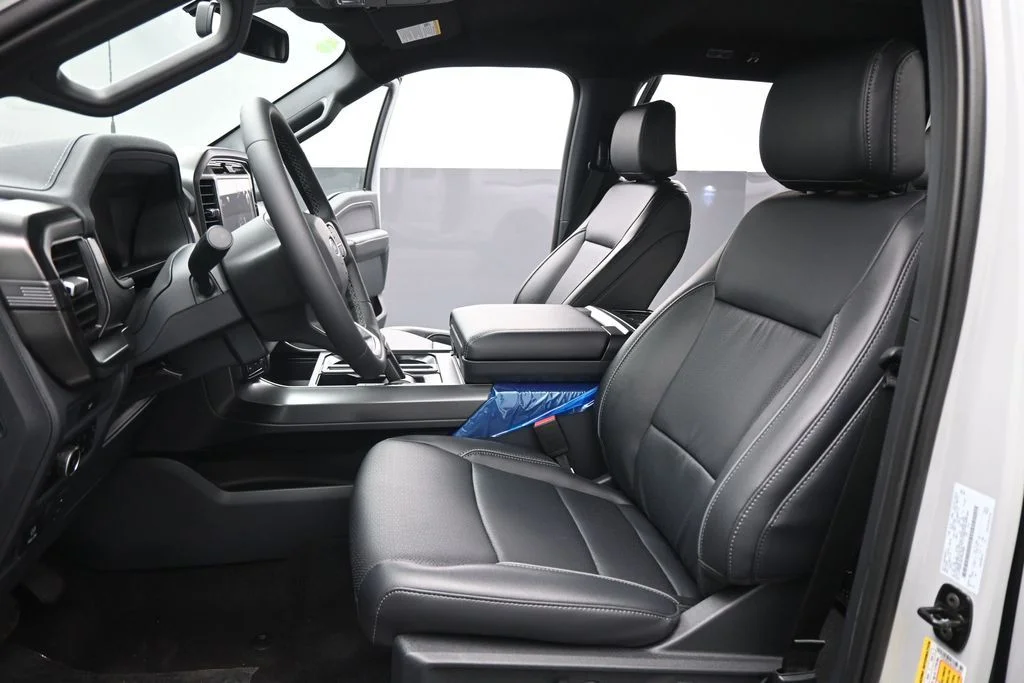 New 2026 Avalanche Ford Lariat image 9