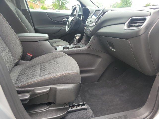 Used 2022 Silver Chevrolet LT image 14