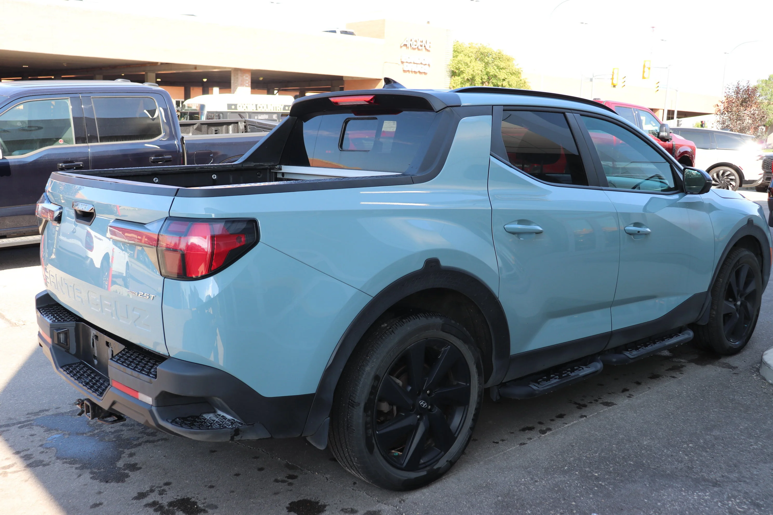 Used 2023 Blue Hyundai Ultimate image 4