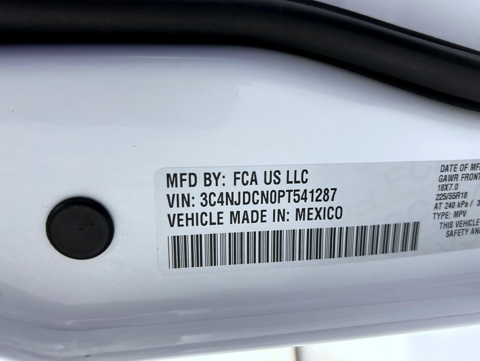 Used 2023 White Jeep Limited image 25