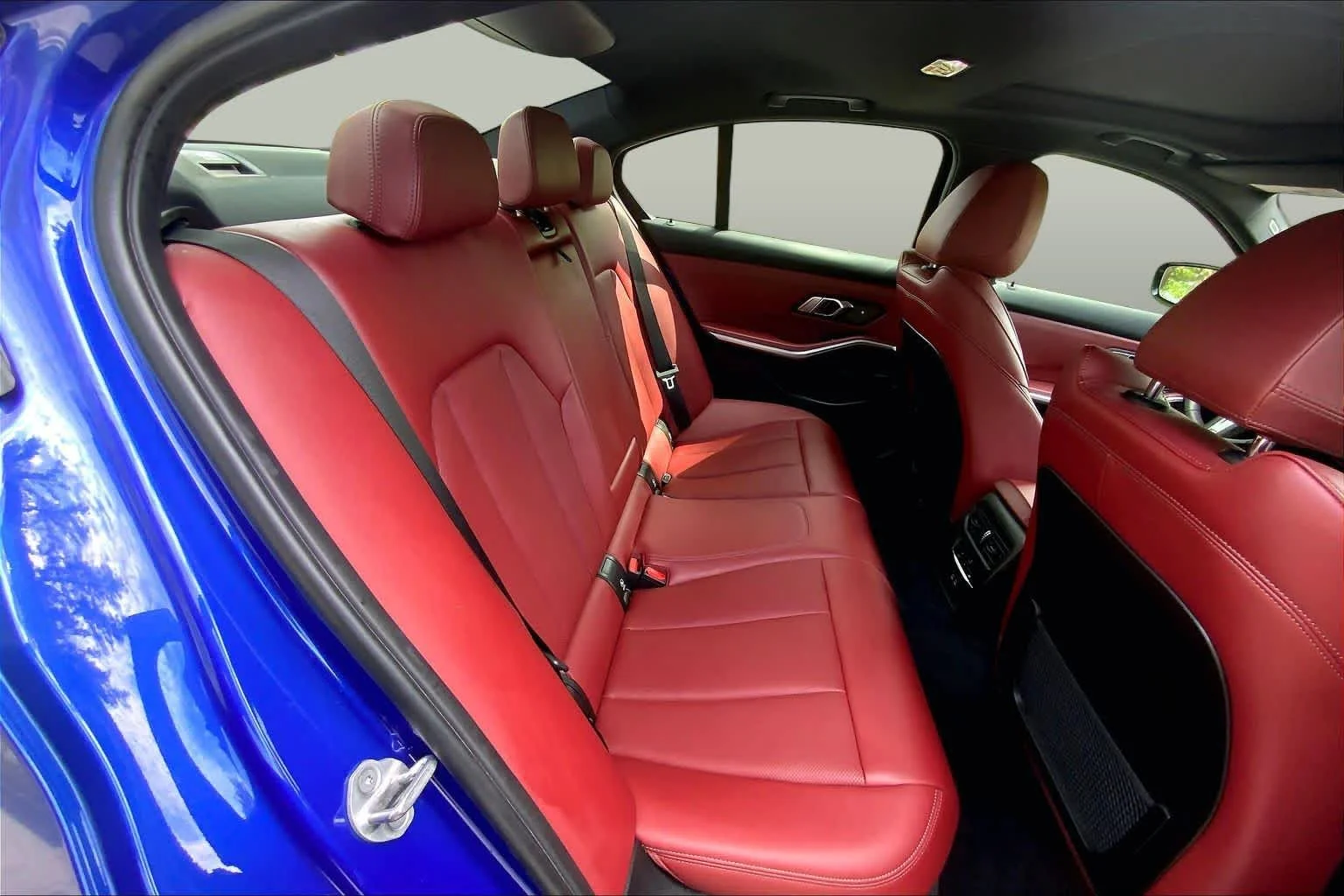 Used 2023 Portimao Blue Metallic BMW M340i xDrive image 19