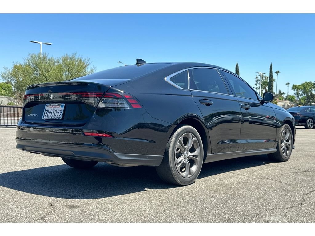 Used 2023 Crystal Black Pearl Honda EX image 6