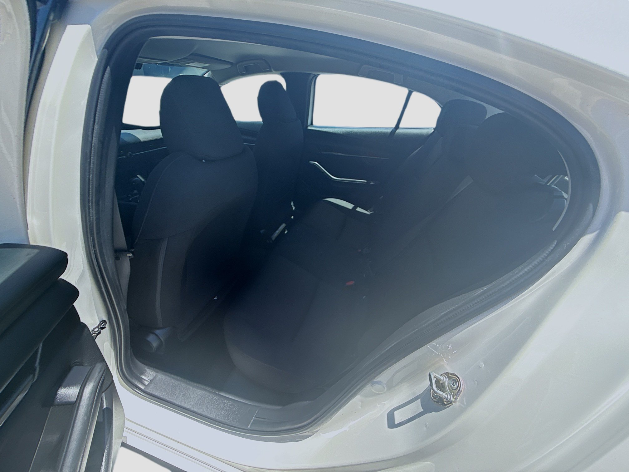 Used 2020 Snowflake White Pearl Mica Mazda  image 22
