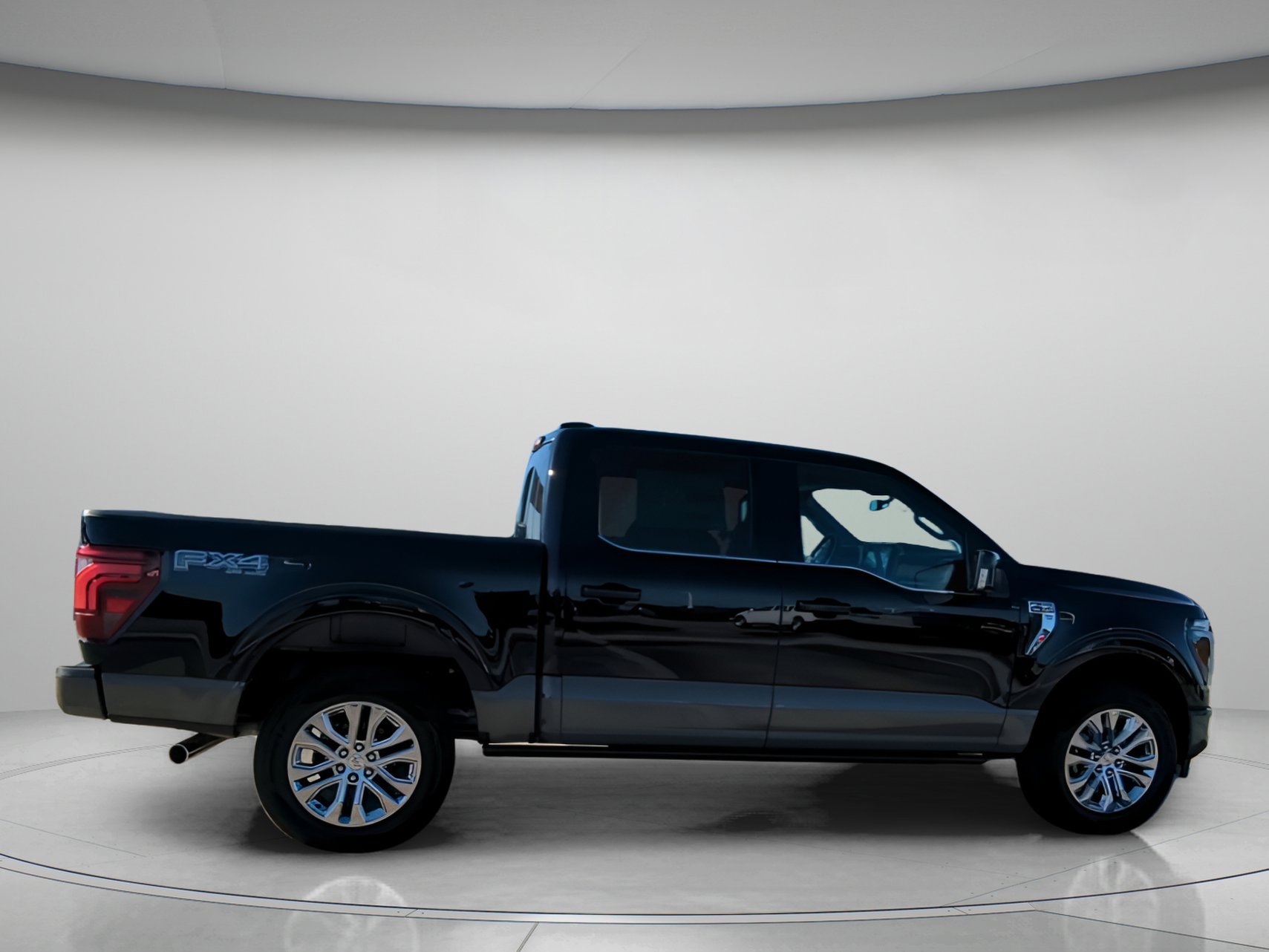 New 2026 Agate Black Metallic Ford King Ranch® image 28