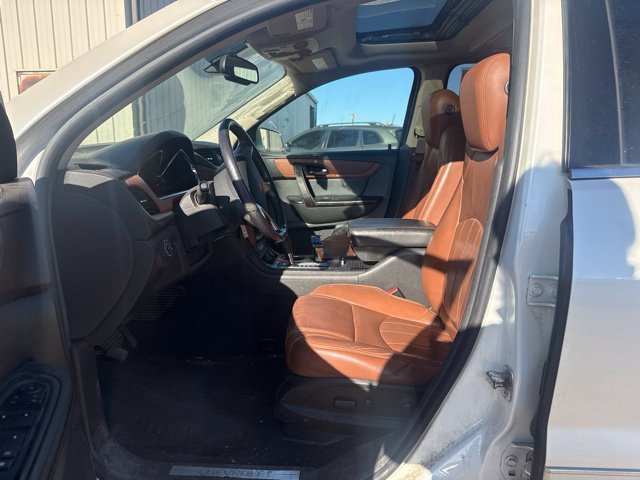 Used 2015 White Chevrolet LTZ image 4