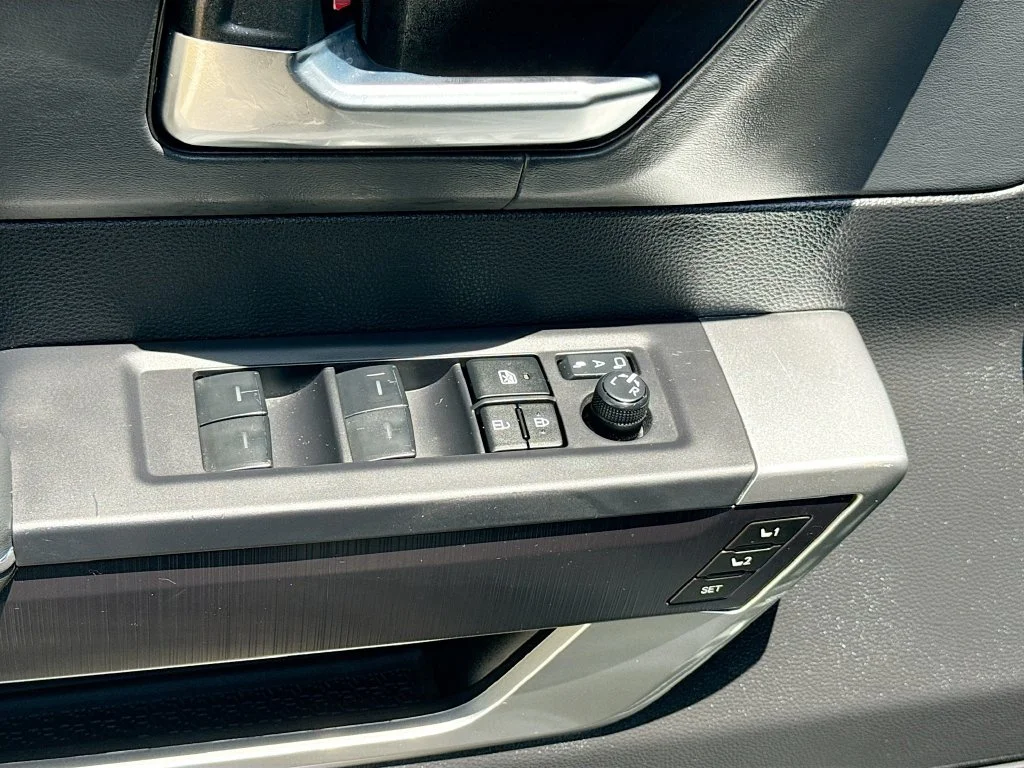 Used 2023 Silver Toyota Platinum image 19