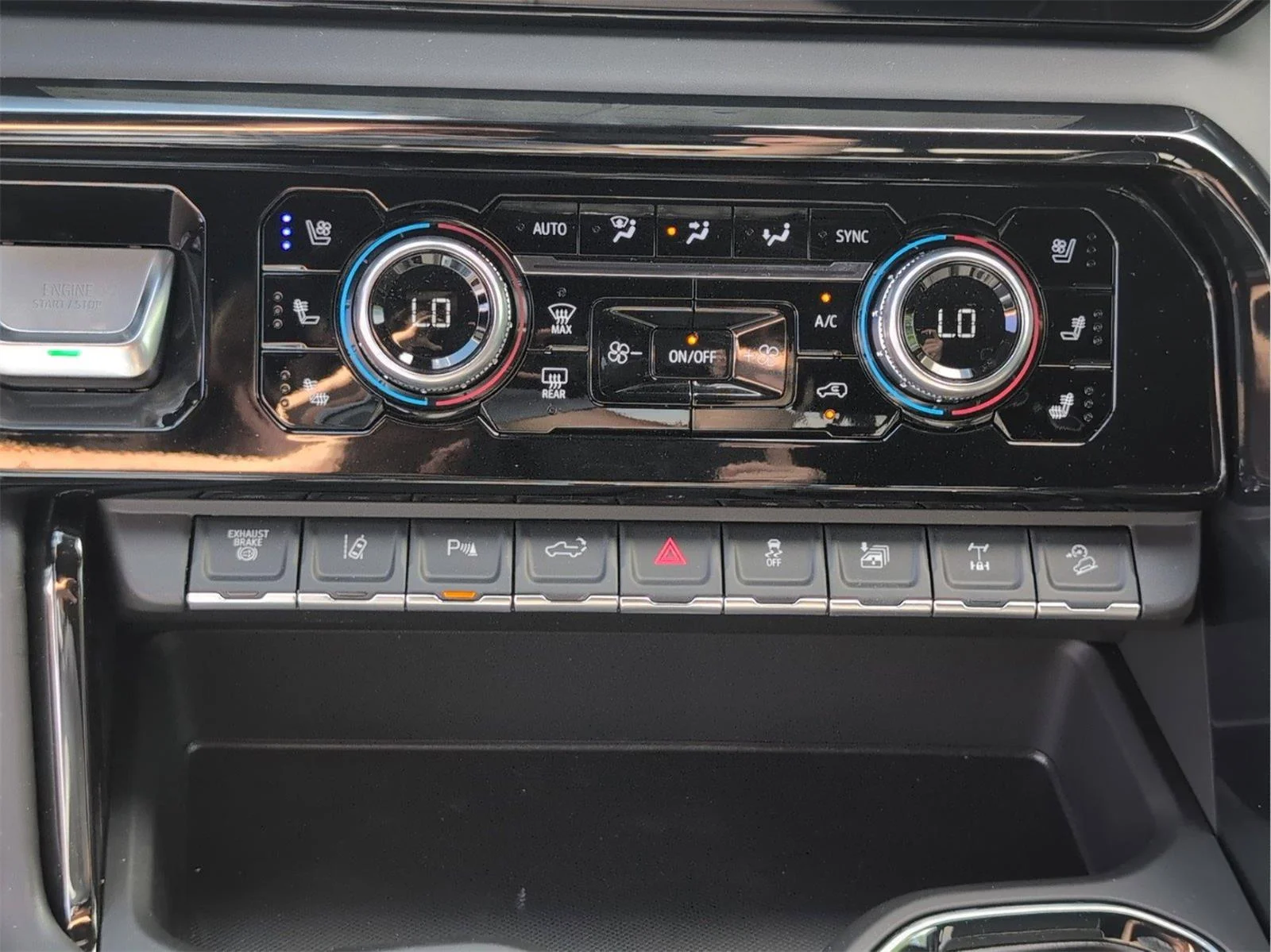New 2026 Onyx Black GMC AT4X image 18