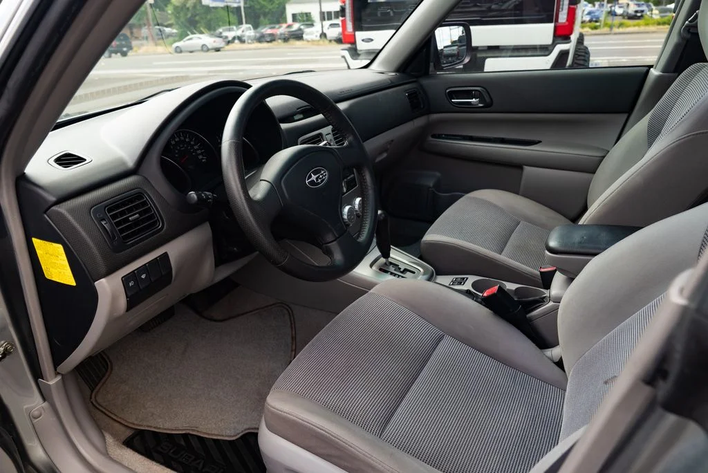 Used 2007  Subaru 2.5X image 17