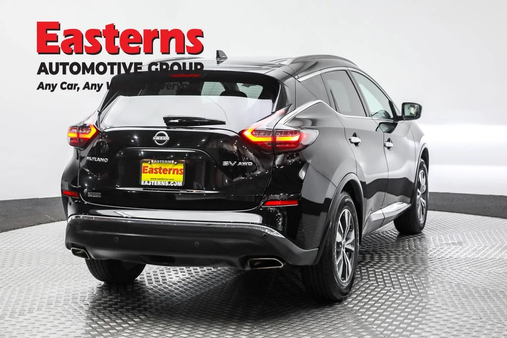 Used 2023 Black Nissan SV image 5