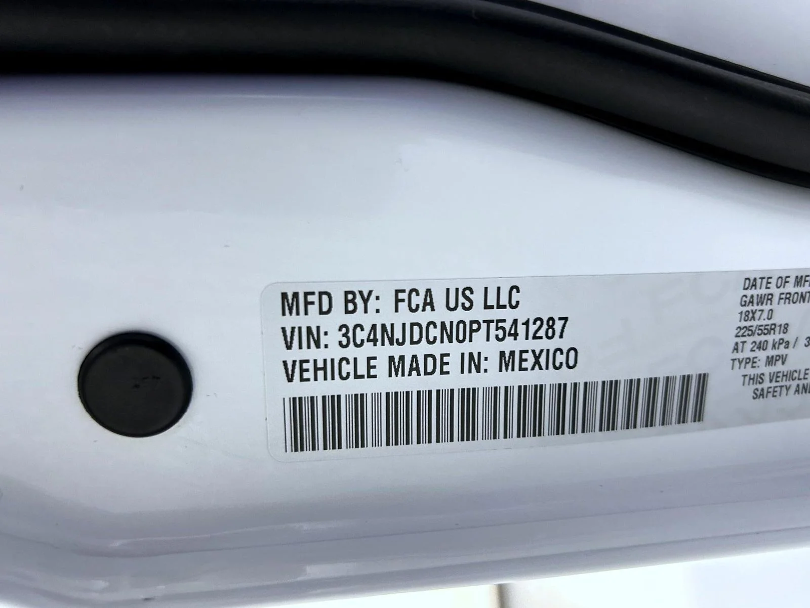 Used 2023 White Jeep Limited image 25