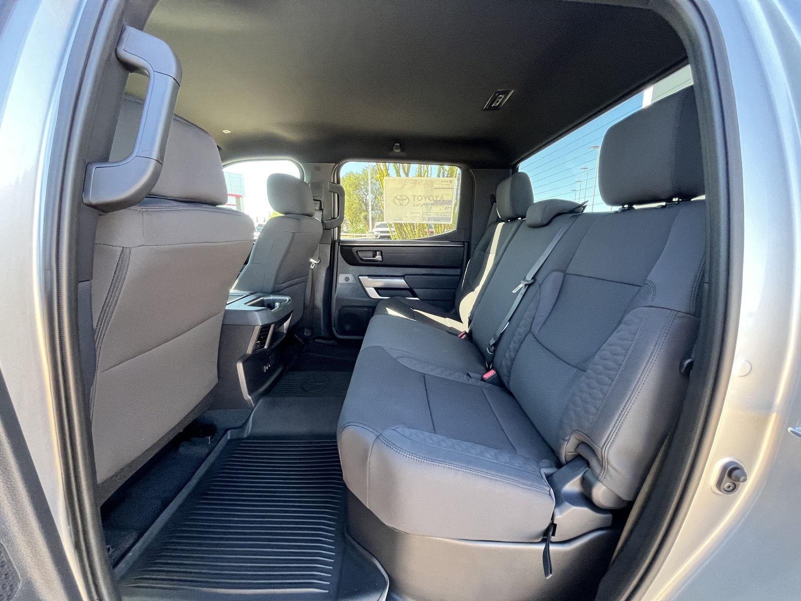 2026 Toyota Tundra SR5 - Photo 12