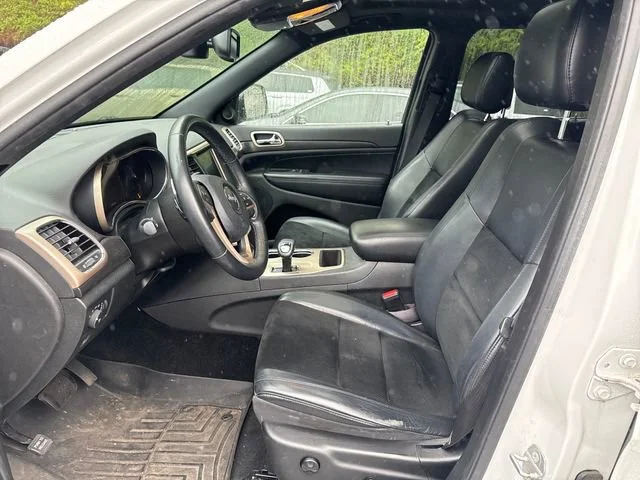 Used 2015 Bright White Clearcoat Jeep Altitude image 14