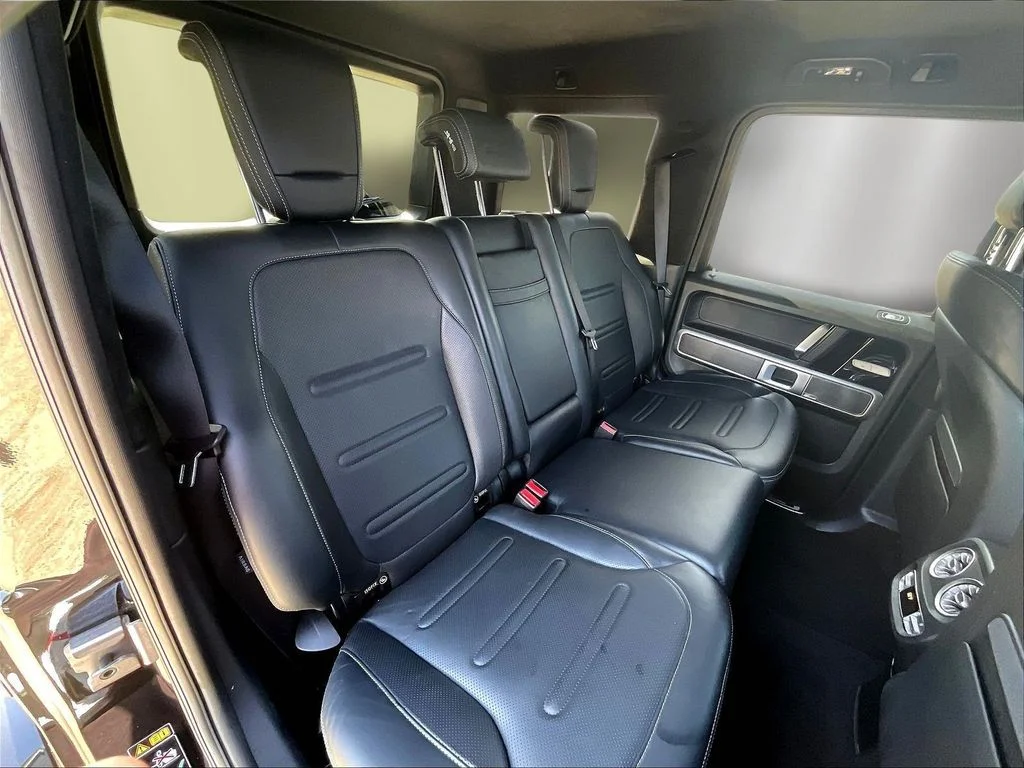 Used 2021 Obsidian Black Metallic Mercedes-Benz G 550 image 25