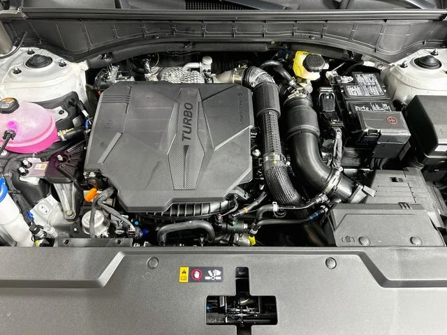 New 2027 Hyundai SANTA FE SE