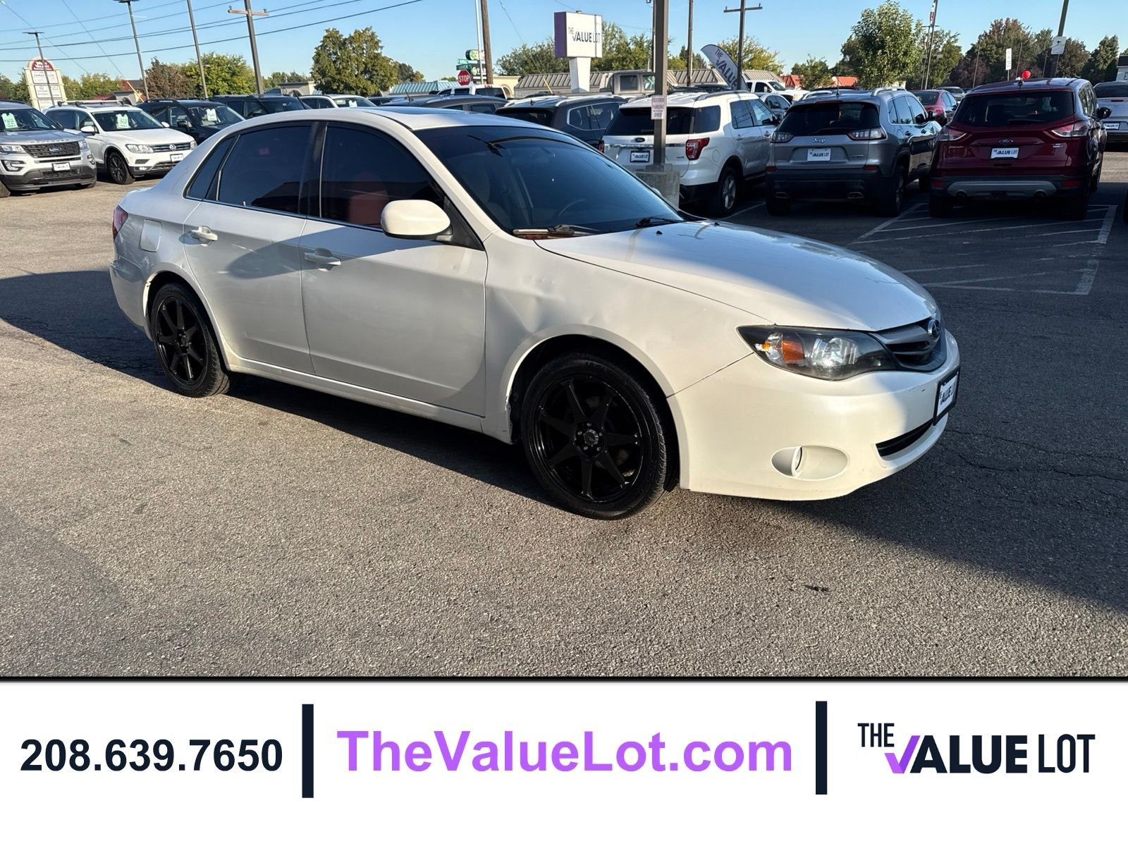 Used 2010 White Subaru 2.5i image 2