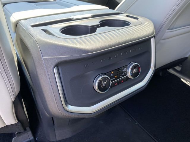 New 2026 Glacier Gray Metallic Tri-Coat Ford Platinum image 36