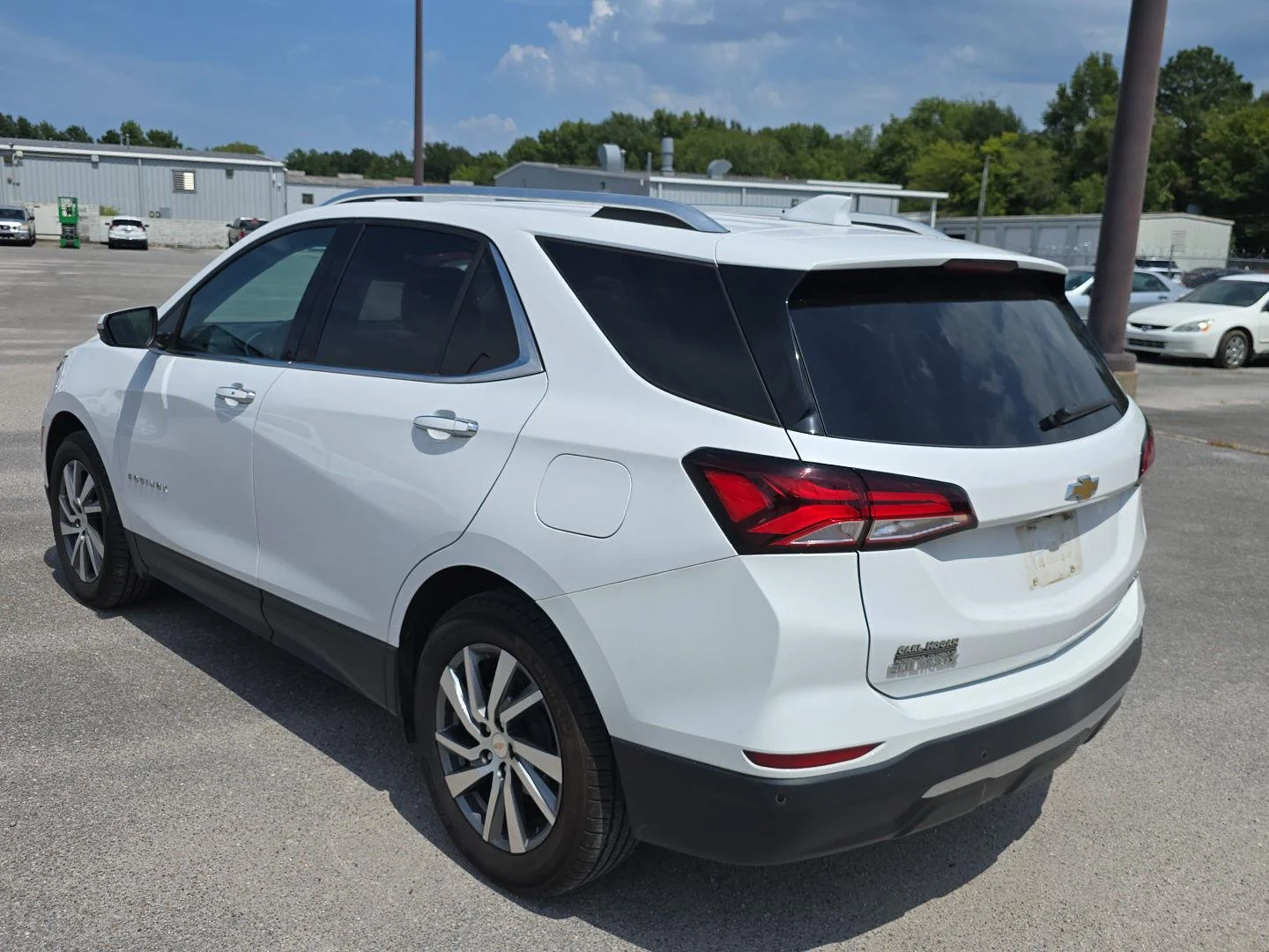 Used 2023 Summit White Chevrolet Premier image 8