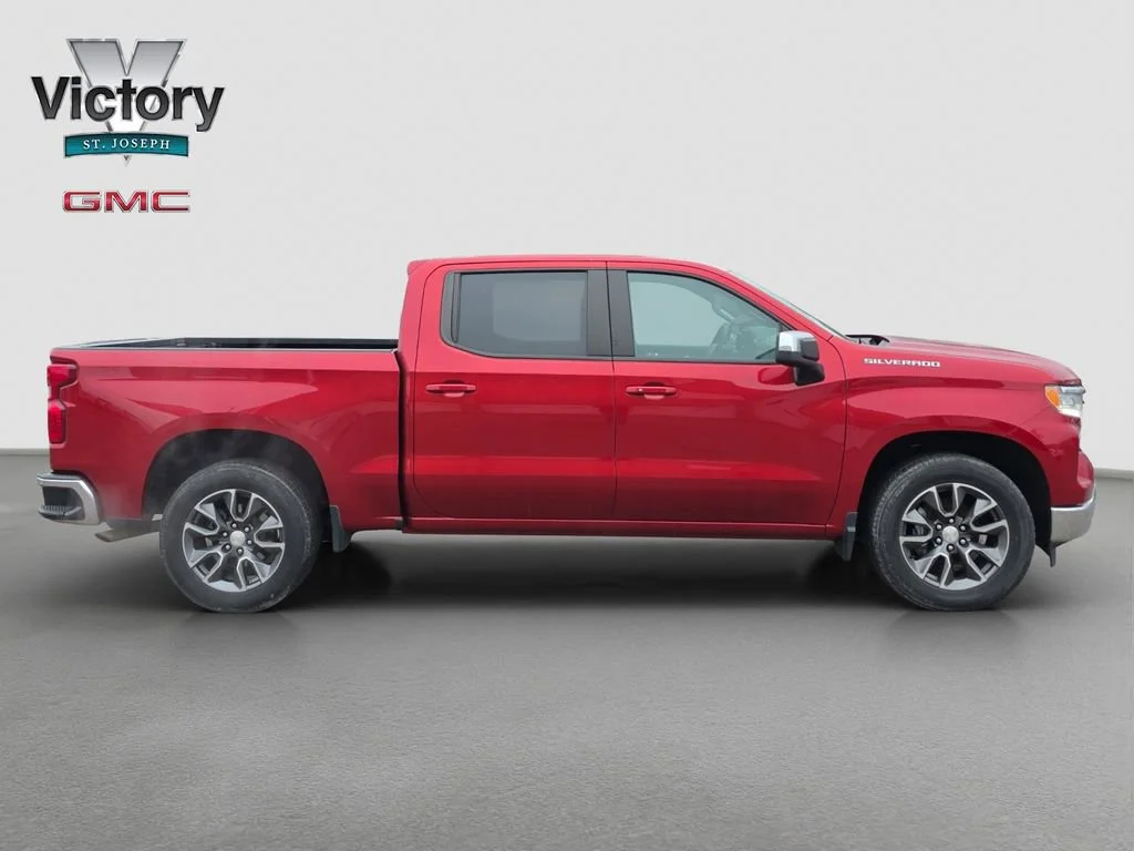 2023 Chevrolet Silverado 1500 LT - Photo 18