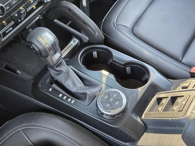 New 2026 Oxford White Ford Badlands® image 34