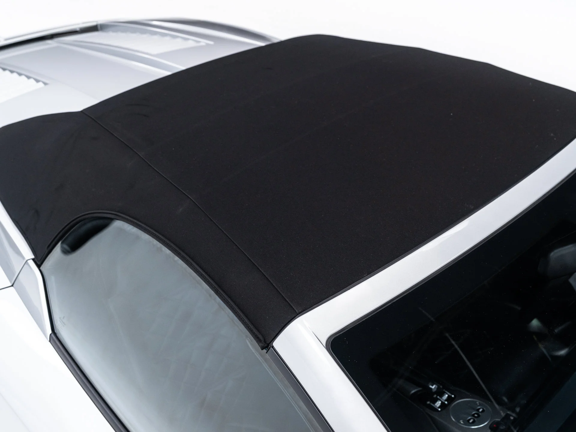 Used 2011 Grigio Thalasso Metallic Lamborghini LP560-4 image 47
