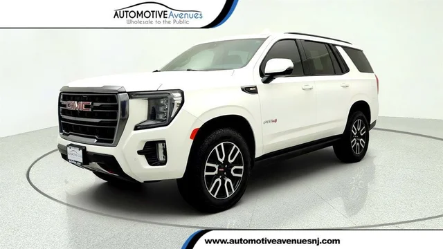 2024 GMC Yukon 4WD 4dr AT4 w/ Technology Pkg, Panoramic Sunroof & Power Steps