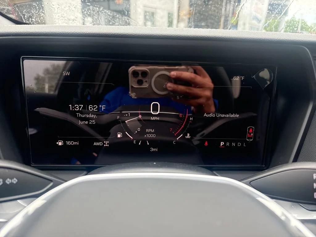 New 2027 Summit White GMC AWD Elevation image 11