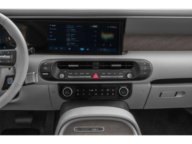 New 2027 Shimmering Silver Hyundai Limited FWD image 9