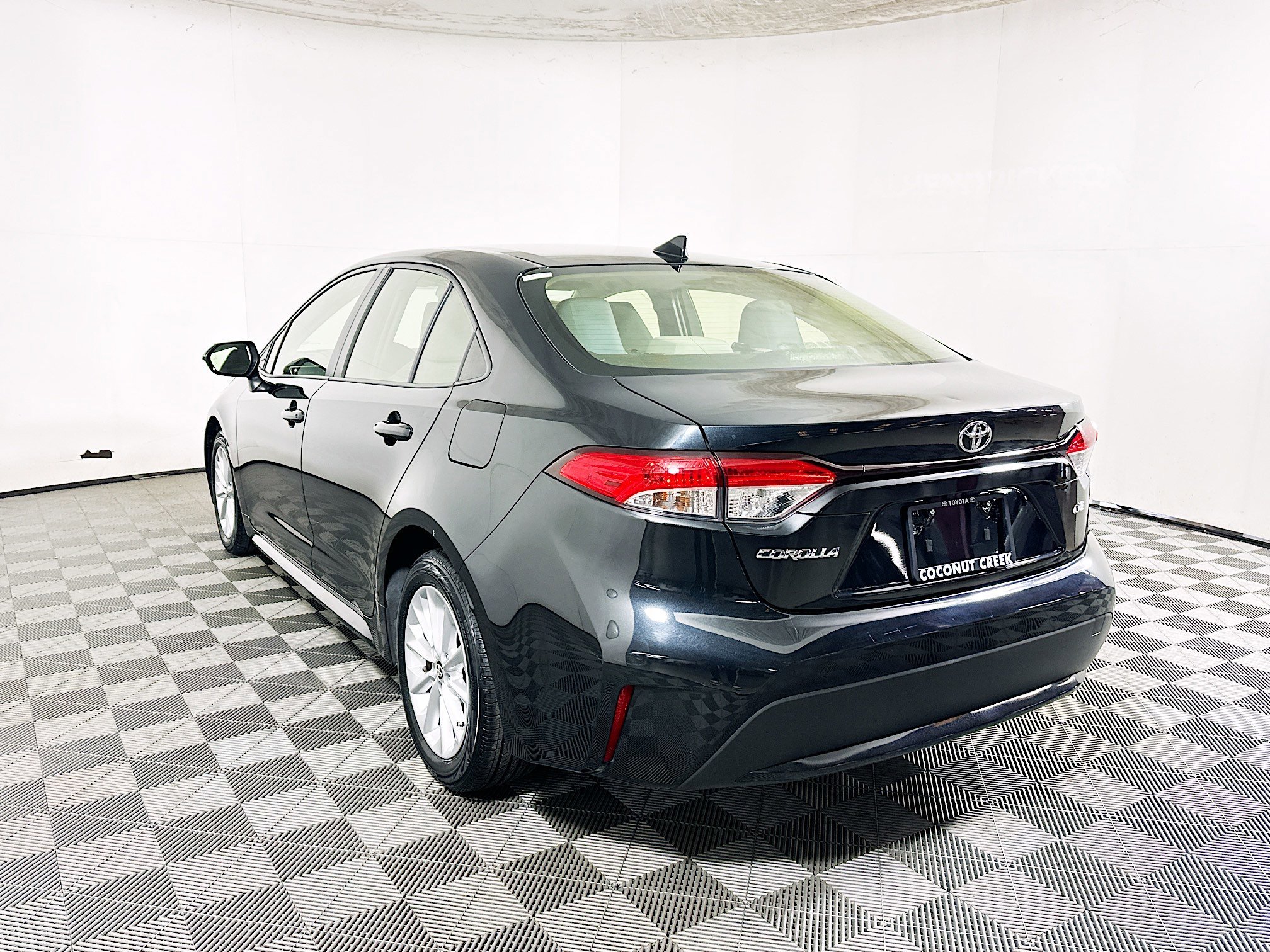 2022 Toyota Corolla thumbnail 7