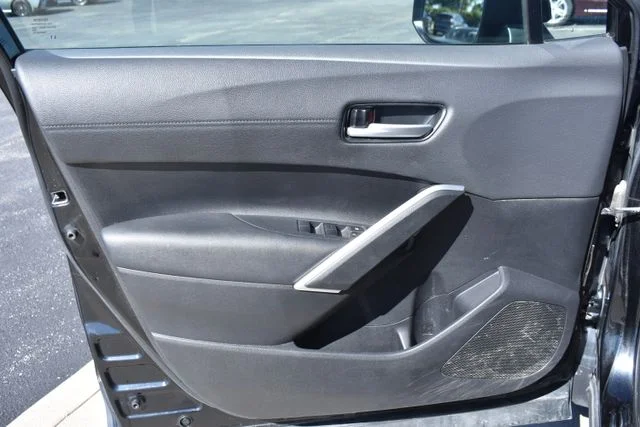 Used 2022 Black Toyota XLE image 9