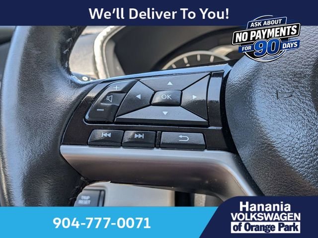 Used 2022 Black Nissan 2.5 SL image 30