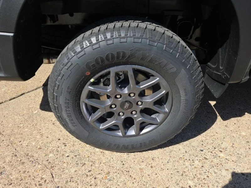 New 2026 Carbonized Gray Metallic Ford XLT image 9