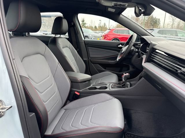 New 2026 Monument Gray w/Dp Blk Rf Volkswagen Autobahn image 10