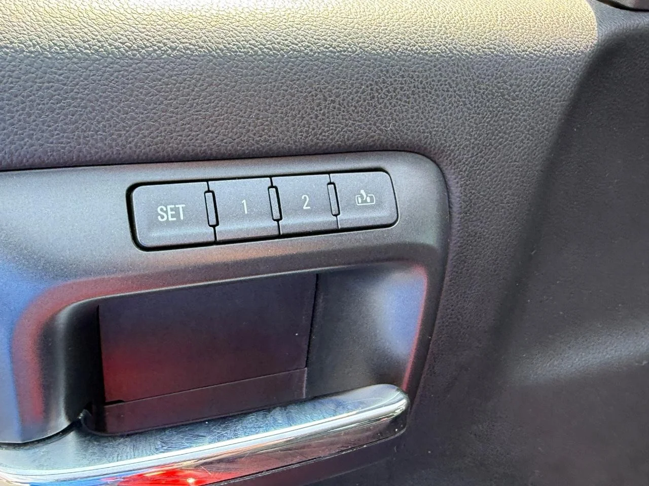 Used 2015 Victory Red Chevrolet LTZ image 16