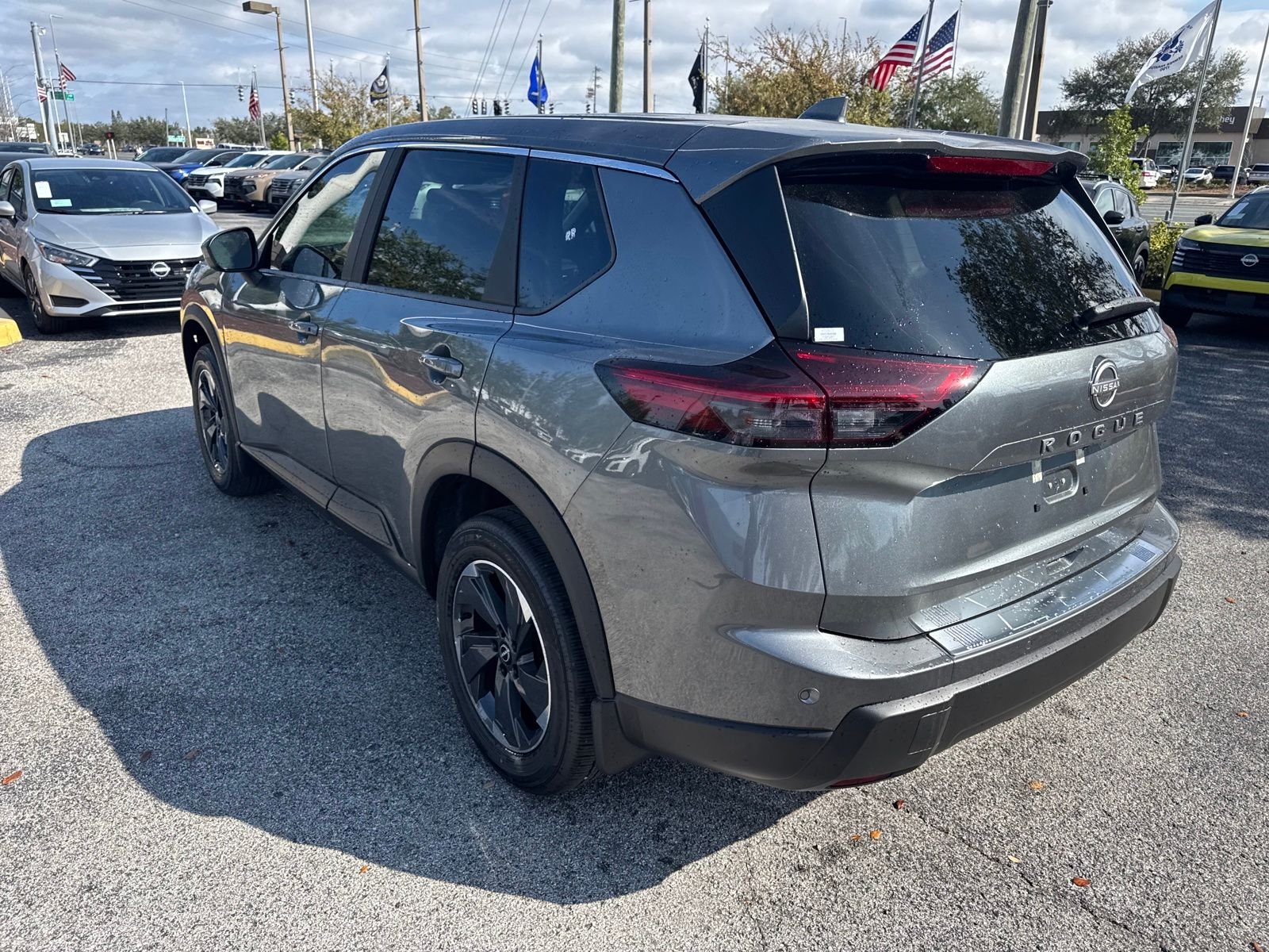 New 2026 Nissan Rogue SV 4D Sport Utility