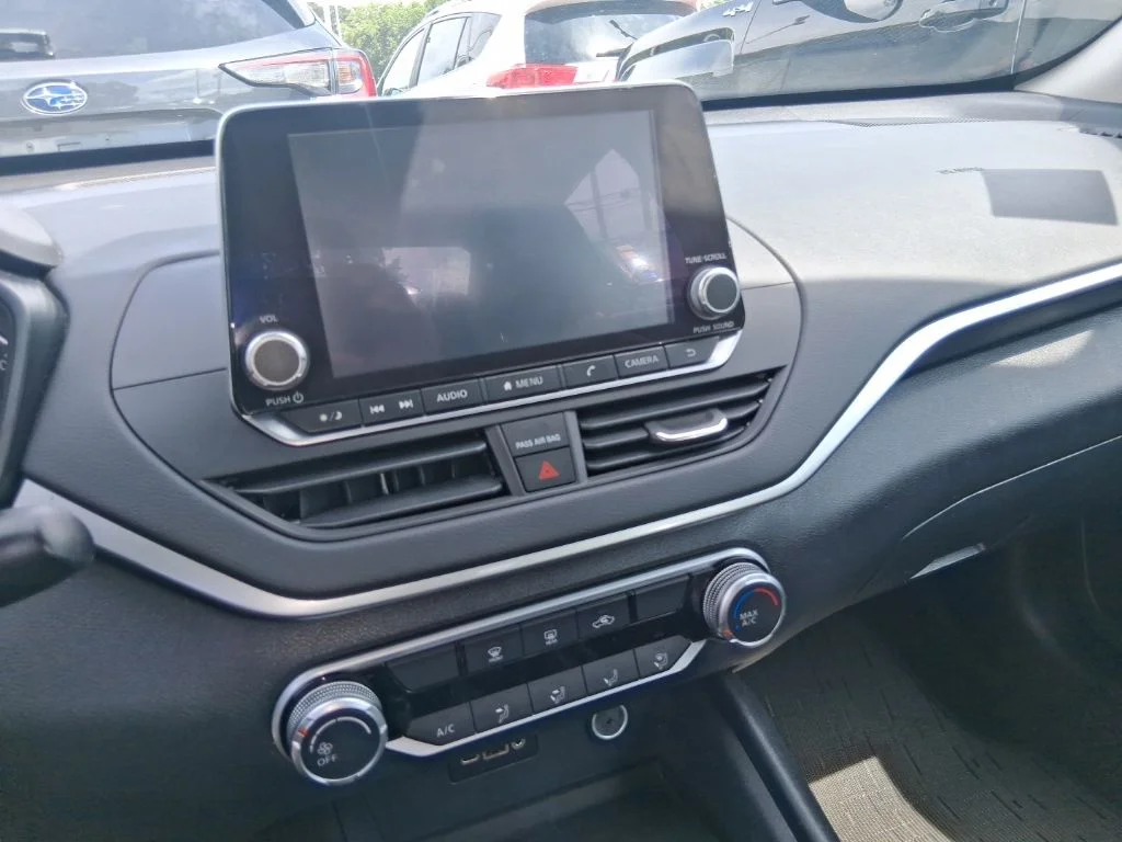Used 2022 Gray Nissan 2.5 SV image 12