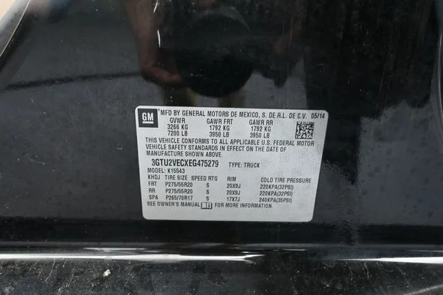 Used 2014 Black GMC SLT image 48
