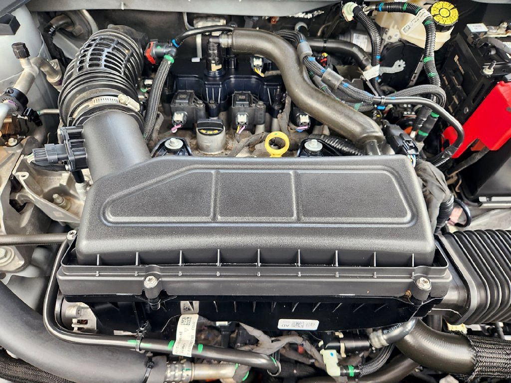 Used 2025 Silver Ford ST-Line image 31