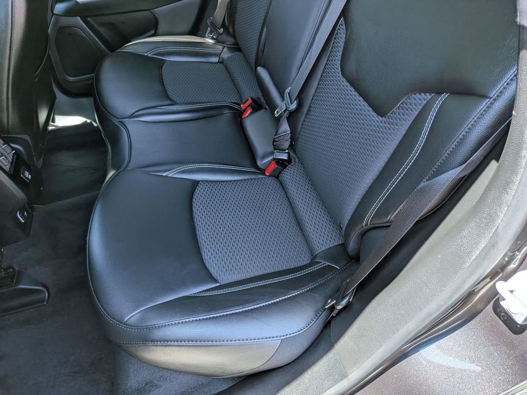 Used 2023 Gray Jeep Latitude image 21