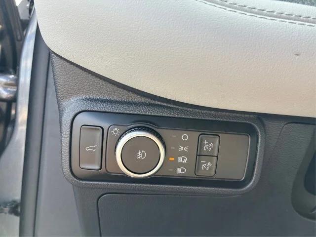New 2026 Carbonized Gray Metallic Ford Platinum™ image 41