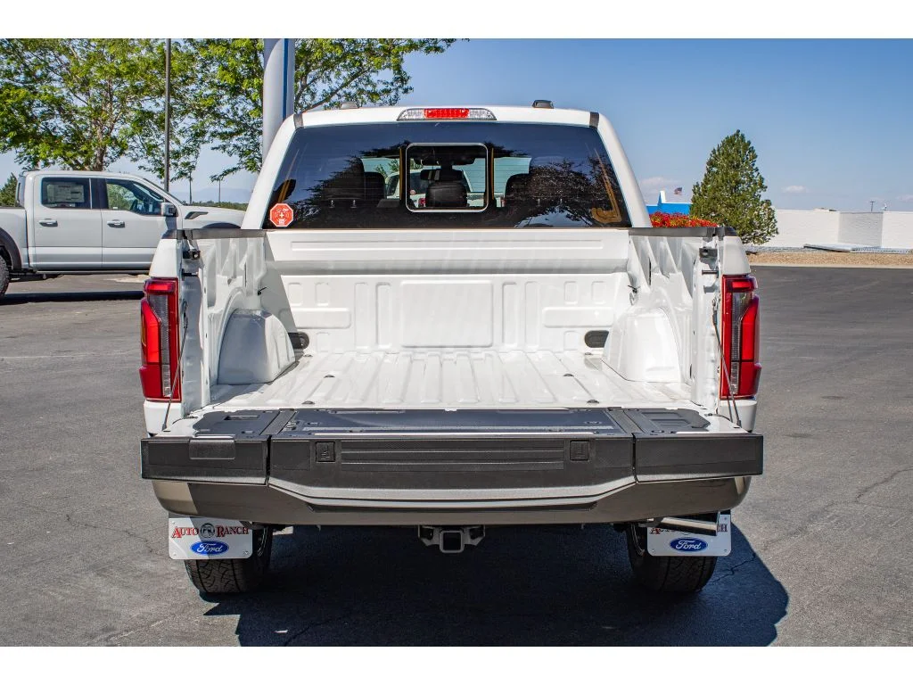 New 2026 Star White Metallic Tri-Coat Ford King Ranch image 11