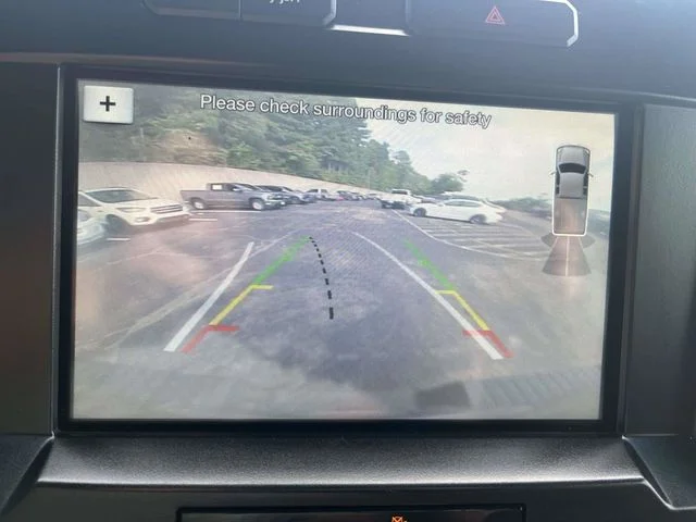Used 2017 Gray Ford XLT image 29