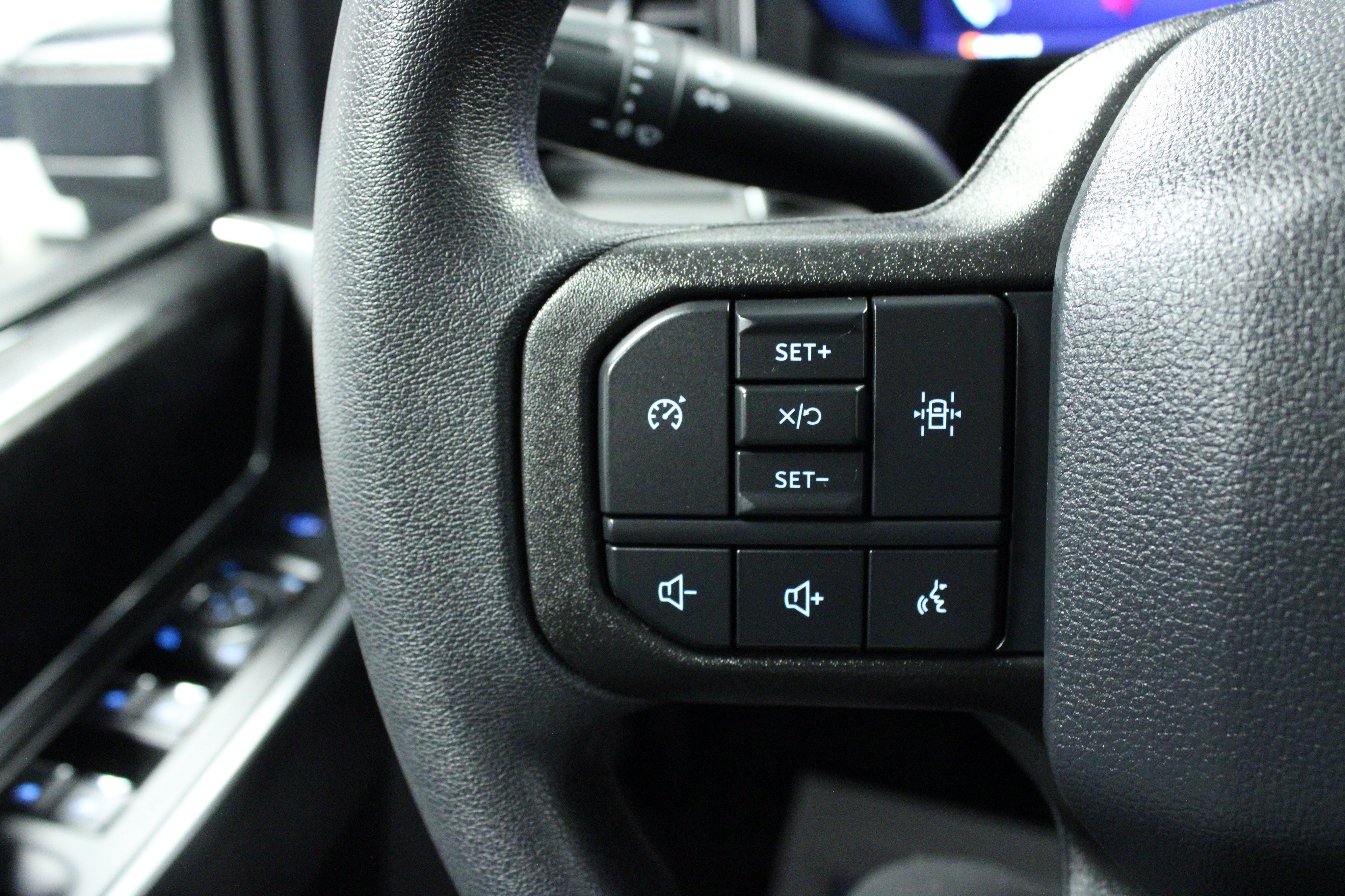2025 Ford F-250 Super Duty XLT - Photo 21