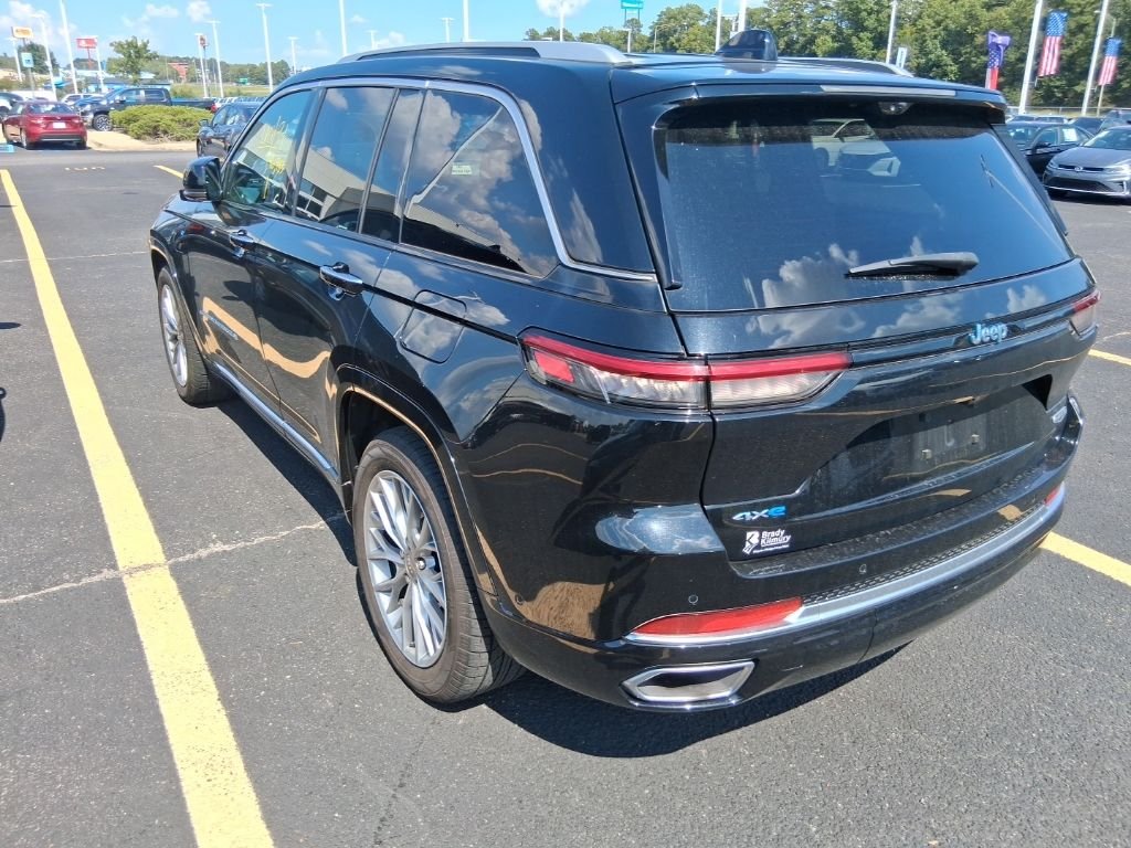 Used 2022 Black Jeep Summit 4xe image 3